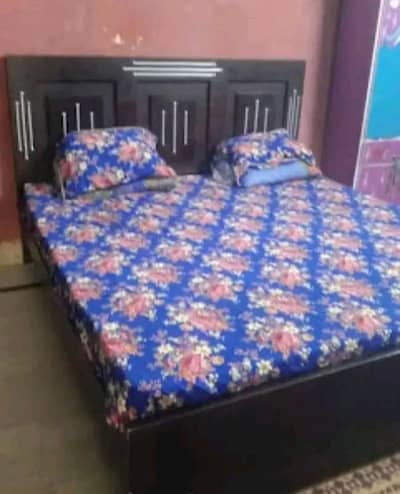 3pc bedroom furniture good condition 35k price