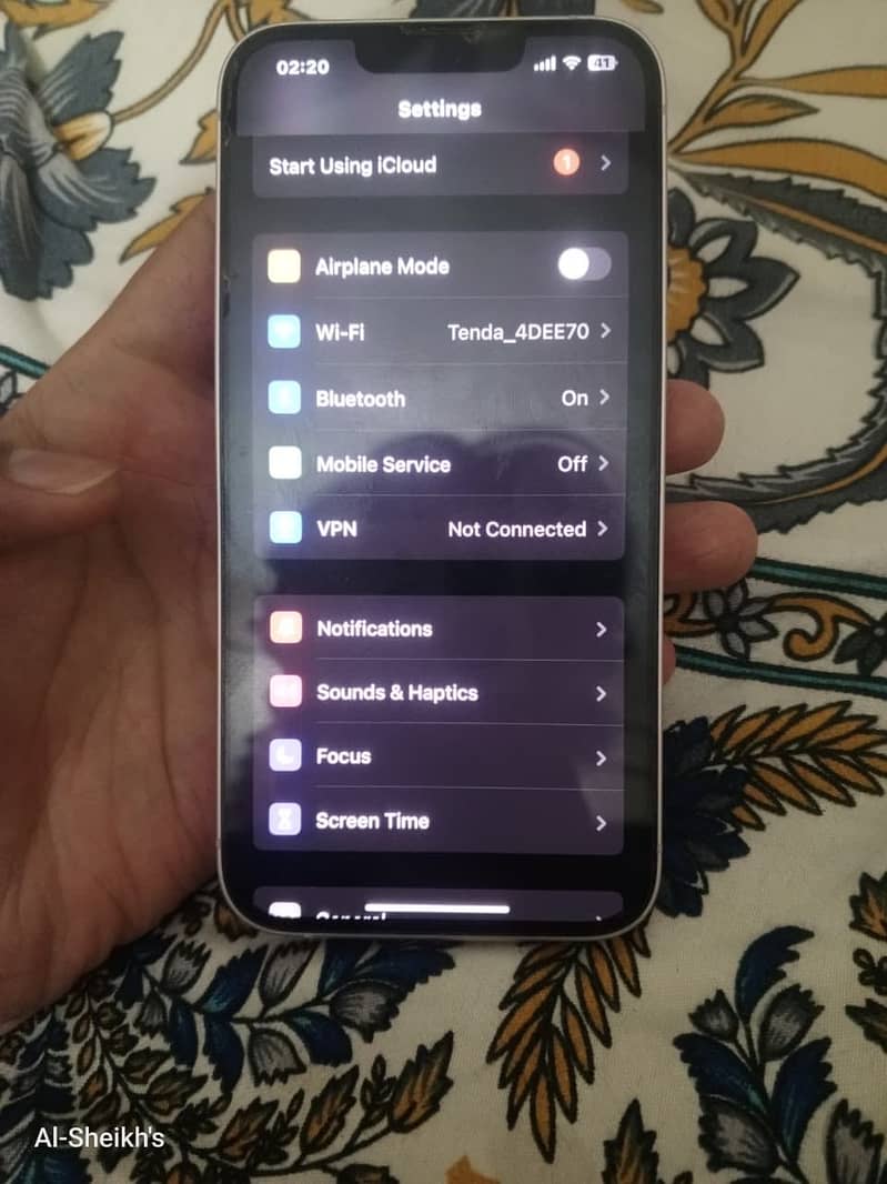 Apple iPhone 13 8