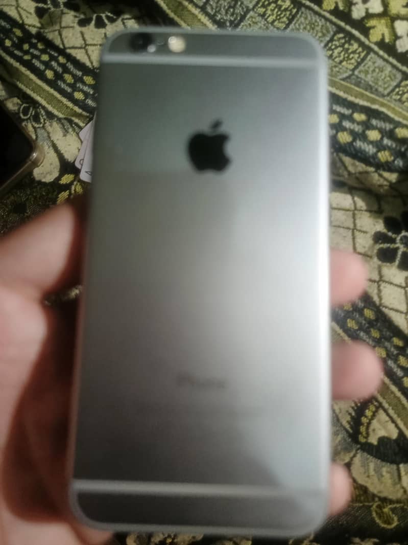 Apple iPhone 6 2