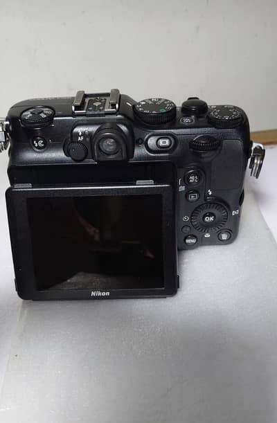nikon p 7100
