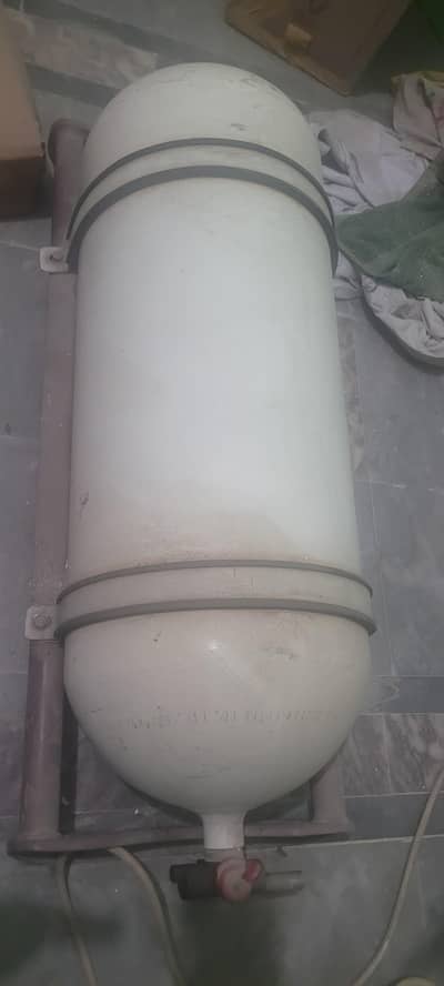 Car Gas kit gas cylinder original.