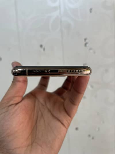 Apple iPhone 11 Pro