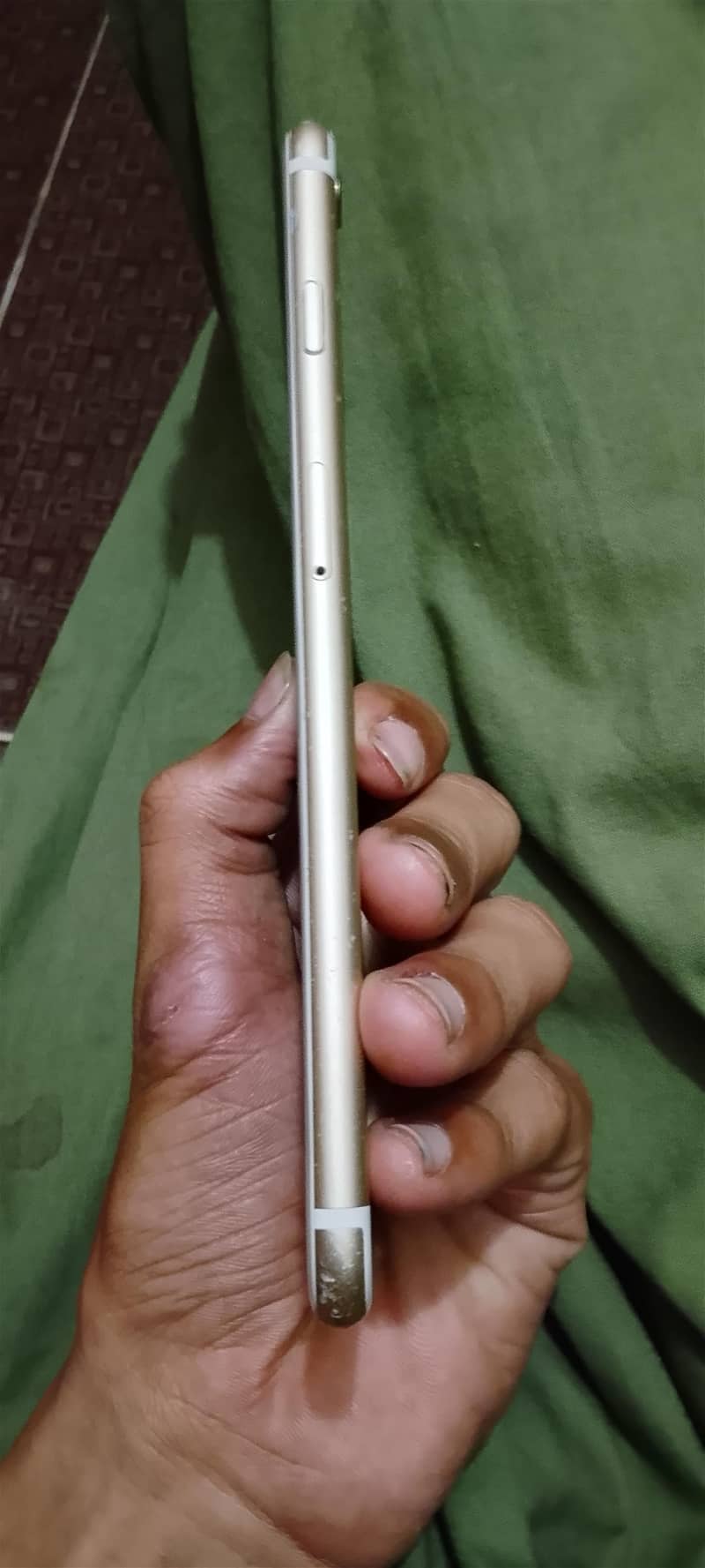 Apple iPhone 6 Plus 4