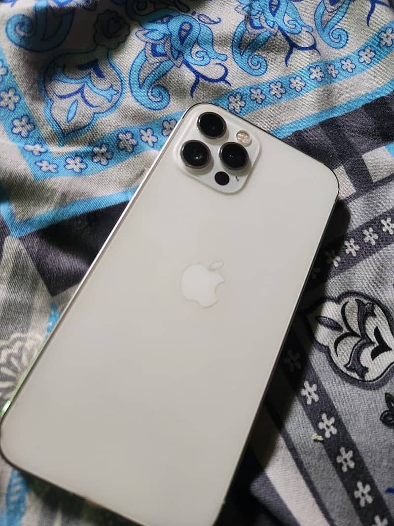 Apple iPhone 12 Pro 0