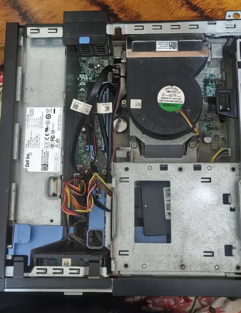 DELL PC & LCD 2