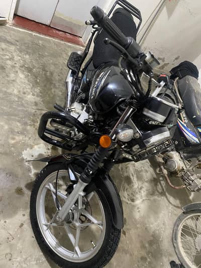 Suzuki gs se 150