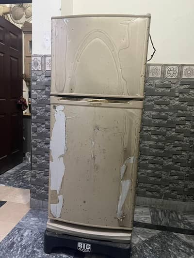Dawlance fridge
