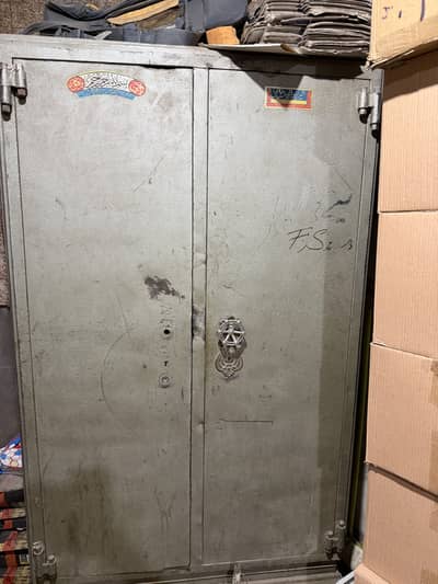 Pure iron locker safe
