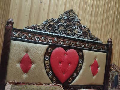 bed lohe wala used Wala sale 29500 03217425935