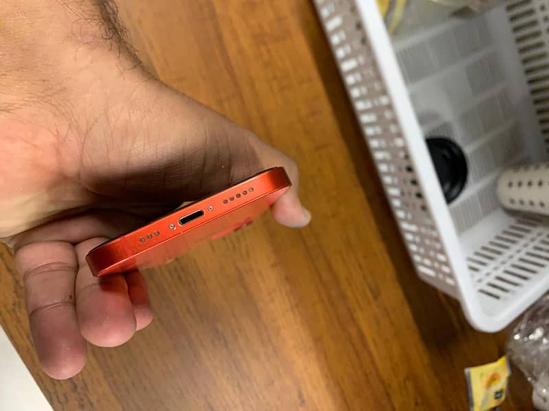 Apple iPhone 12 1