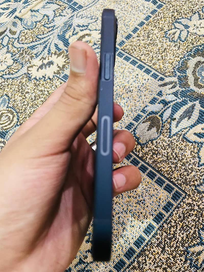 Iphone 13 2