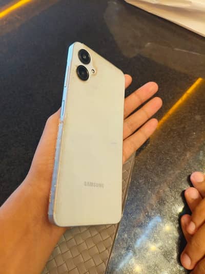 Samsung Mobile A06