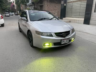 Honda Accord 2004