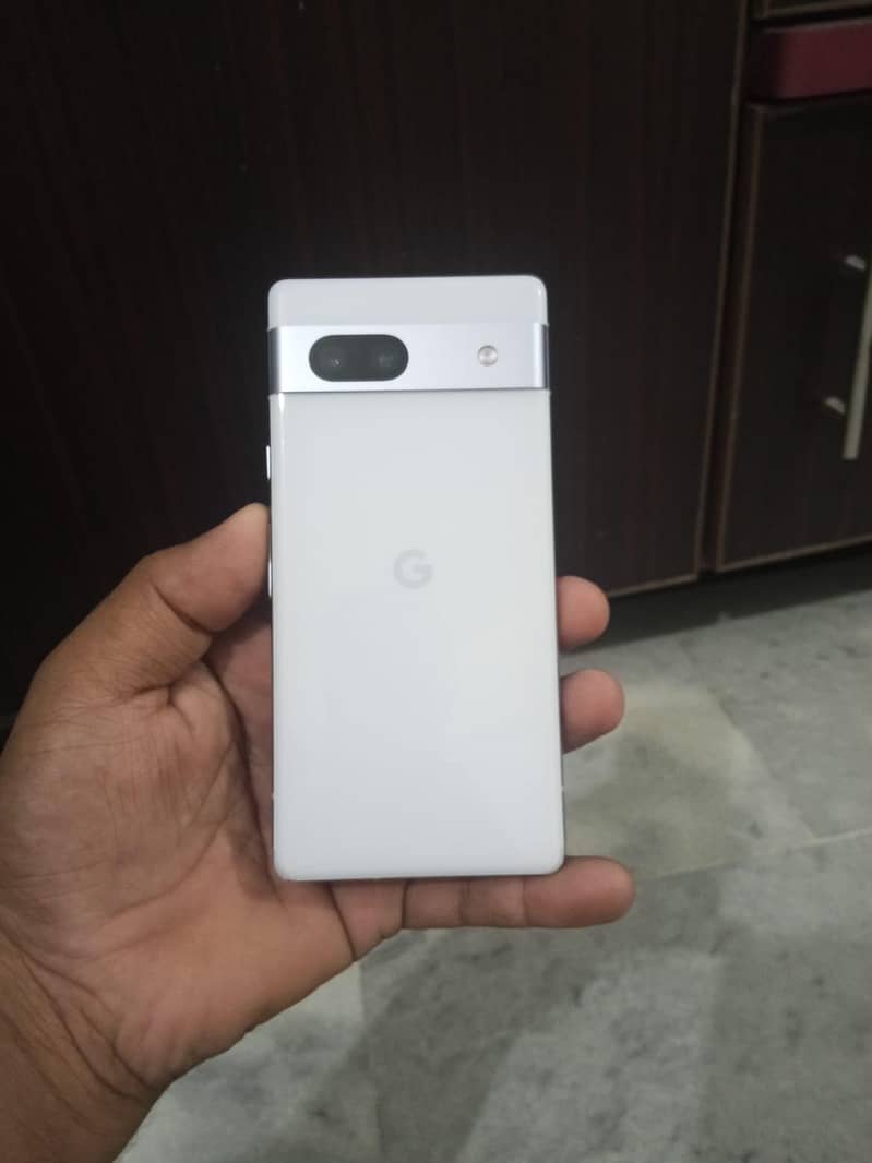 Google Pixel 7a 1