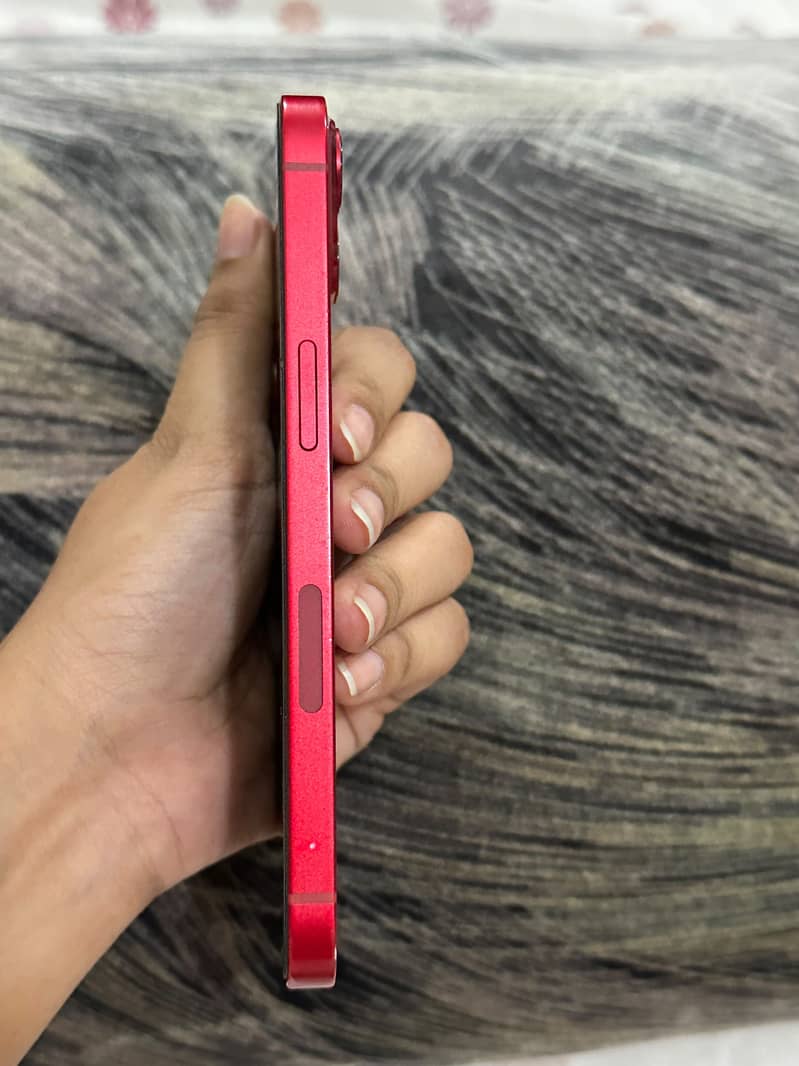 Apple iPhone 13 1