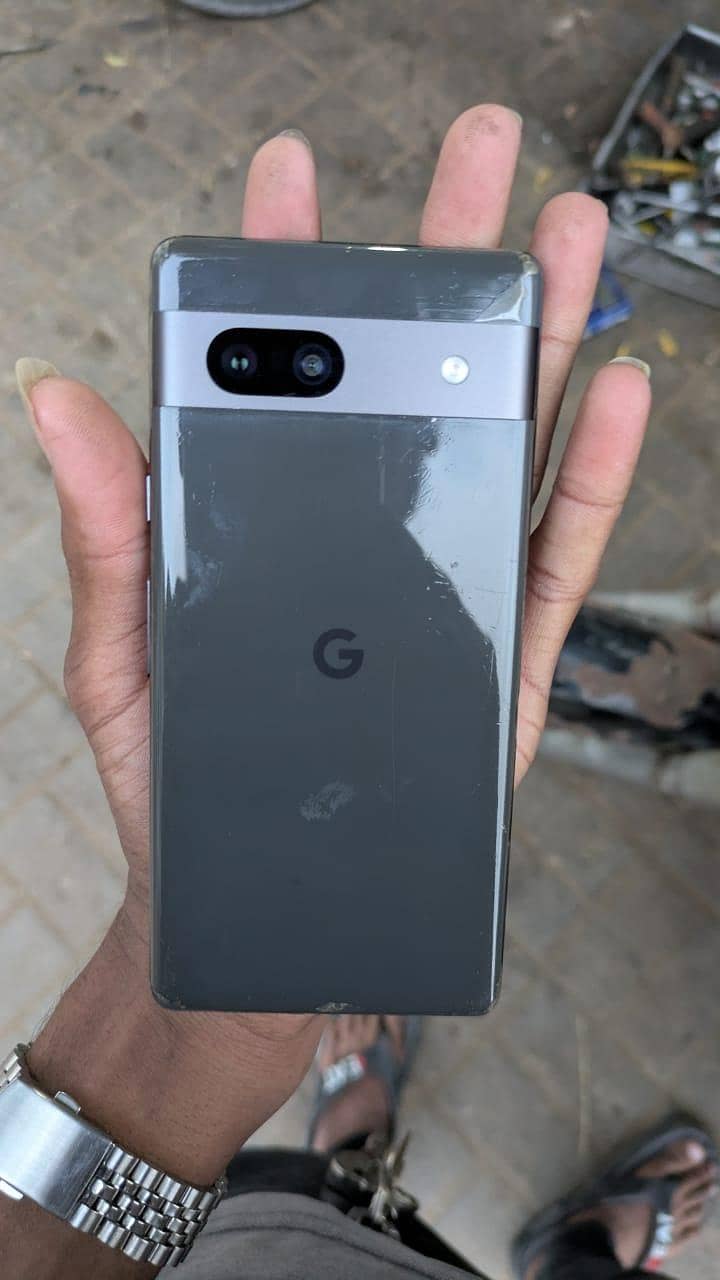 Google Pixel 7a 4