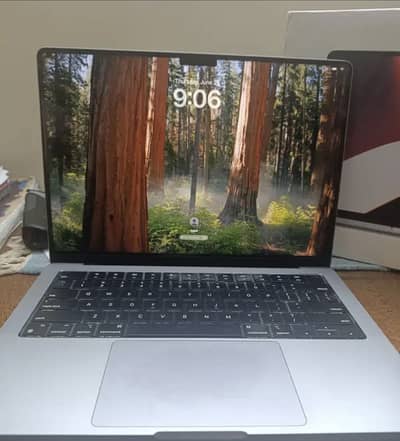 Macbook Pro 2021 (M1 Pro) - 16/512 - 14 Inch