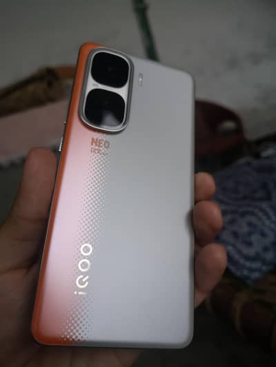 Vivo iQOO Neo10