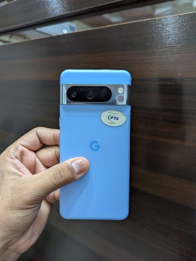 Google Pixel 8 Pro 0