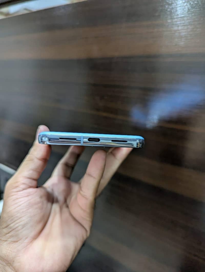Google Pixel 8 Pro 3