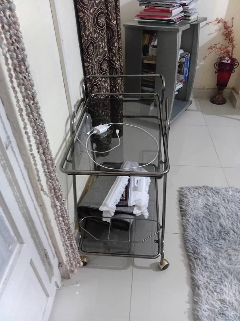 tea trolley 1