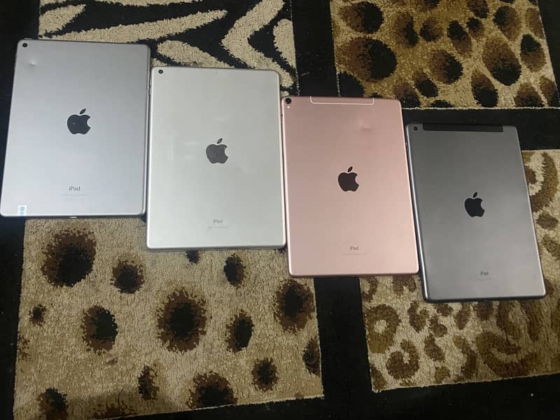 Apple iPads 0