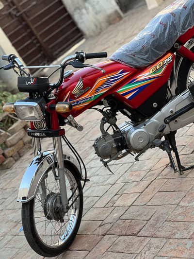 HONDA CD 70 2020 MODEL RED