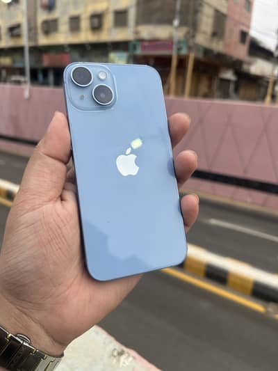 Apple iPhone 14
