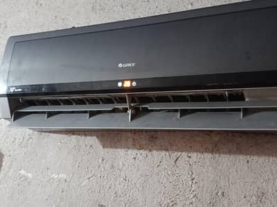 Gree 1.5Ton inverter AC