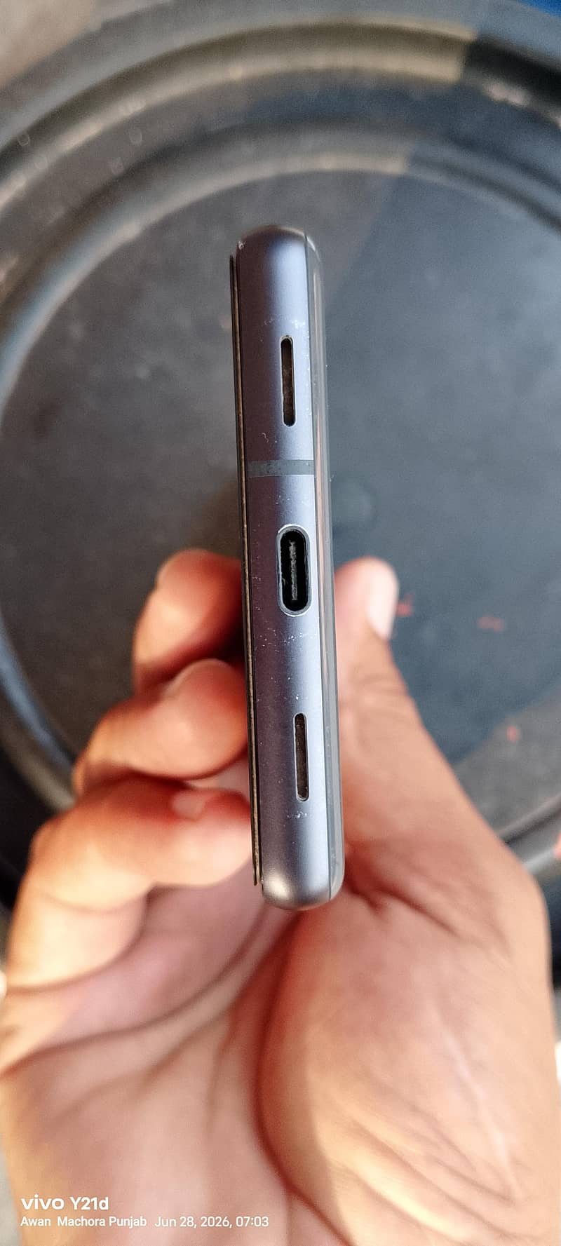 Google Pixel 7a 4
