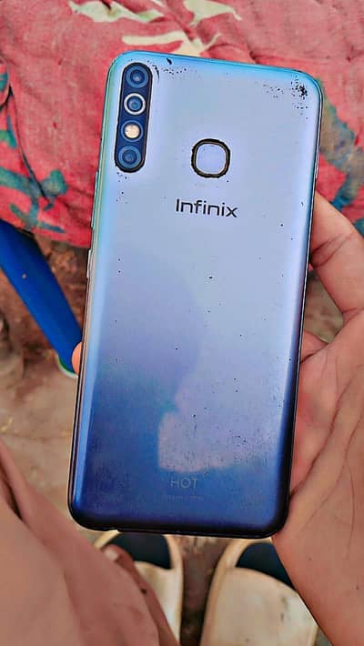Infinix Hot 8