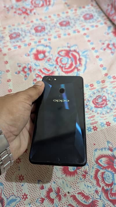 OPPO f17
