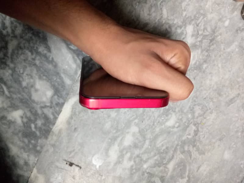 Apple iPhone 14 5
