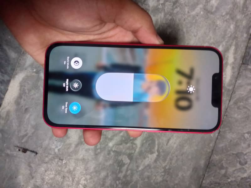 Apple iPhone 14 6