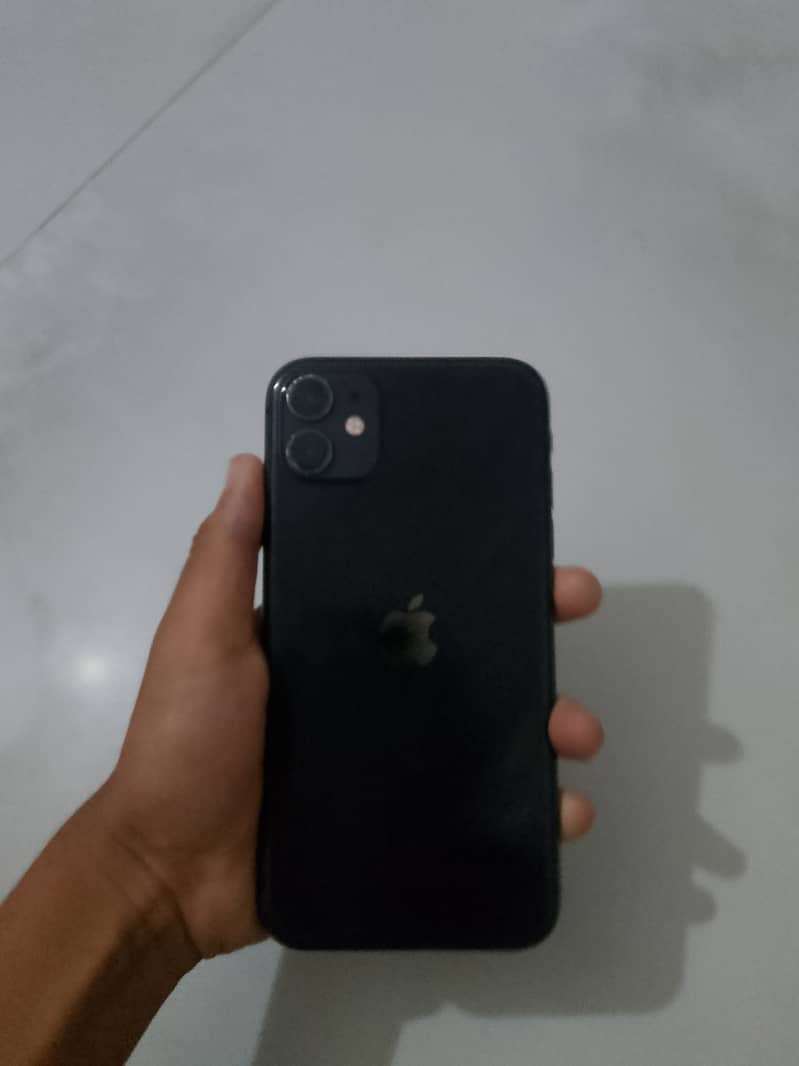 Apple iPhone 11 3