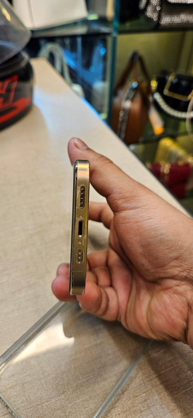 IPHONE 12PRO 3