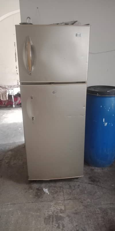 Haier fridge for sale in just40,000