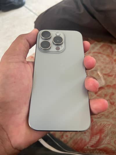 Apple iPhone 15 Pro
