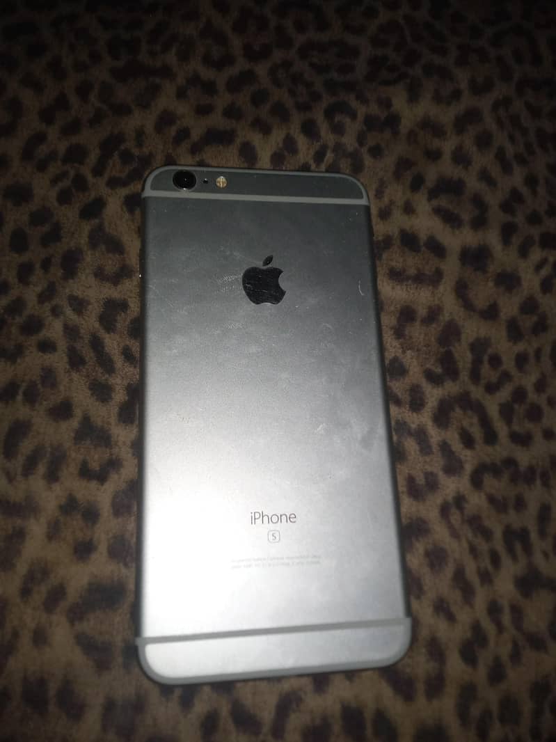 Apple iPhone 6 Plus 0