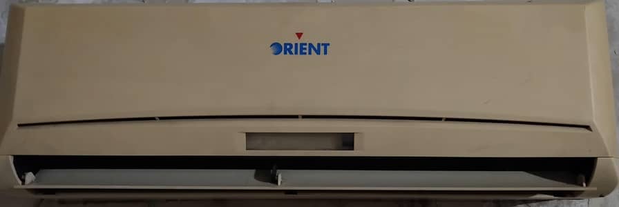 1 Ton Non-Inverter AC – Fully Working – Daily Use – 8/10 Condition