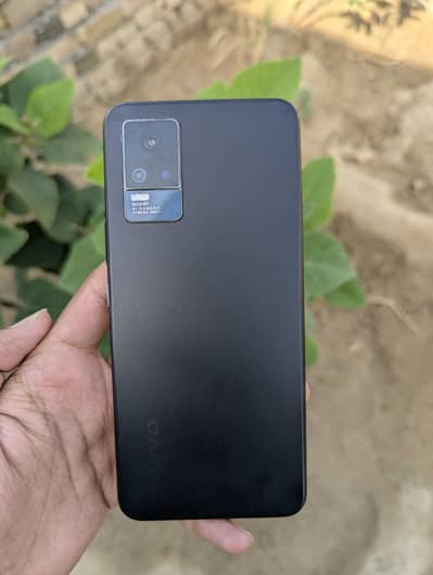 Vivo V21e 8/128 with box charger