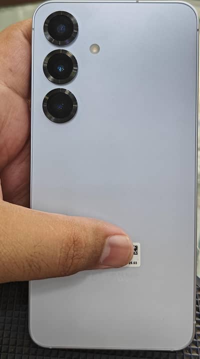 Samsung Mobile S25