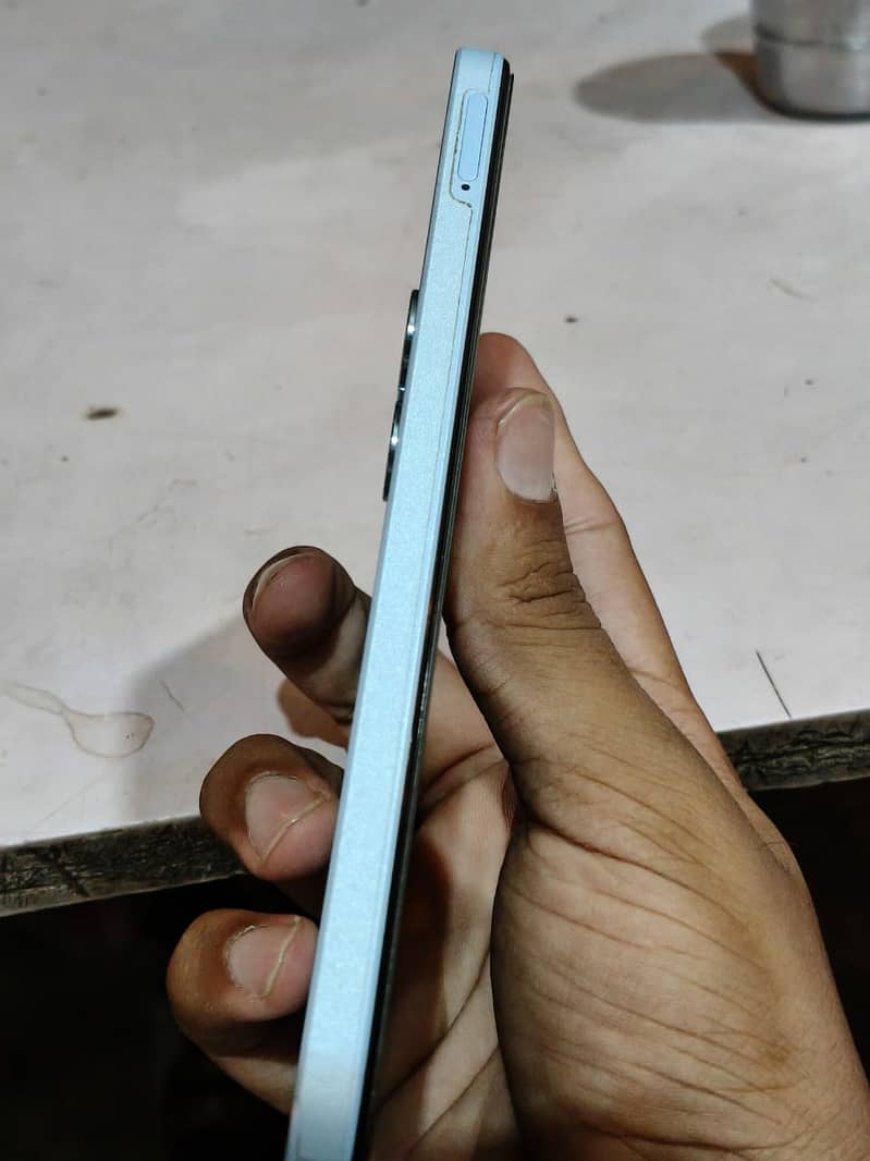 Realme Note 50 4