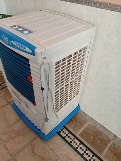 Room cooler