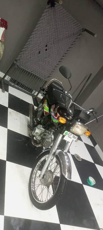 honda cd 70 total genuine. bio on Spot.