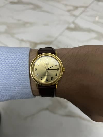Casio beautiful dress watch 100% original gold plated