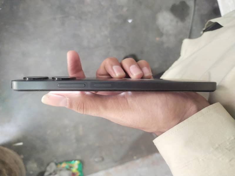 Realme Note 60x 3