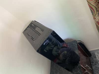 Gaming case 600 watts power supply and other assesrios for sale