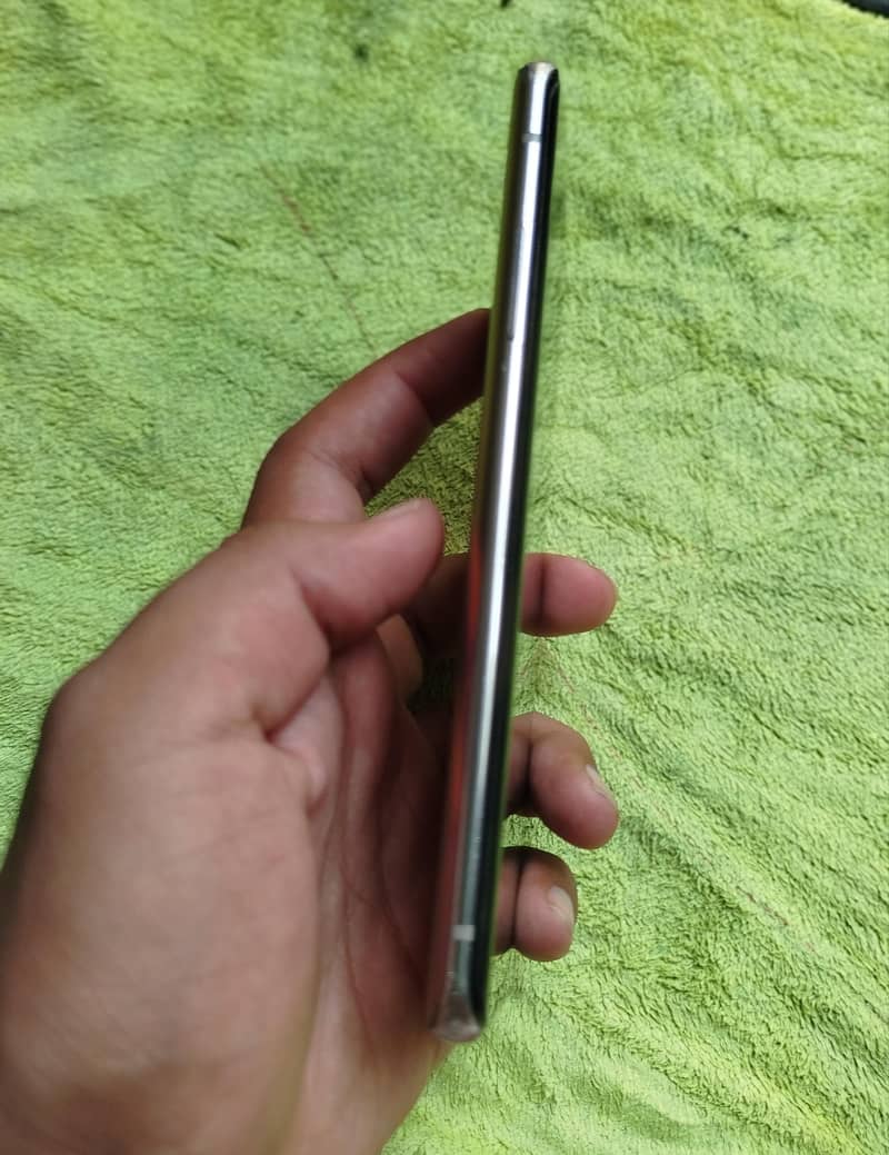One Plus 8 5