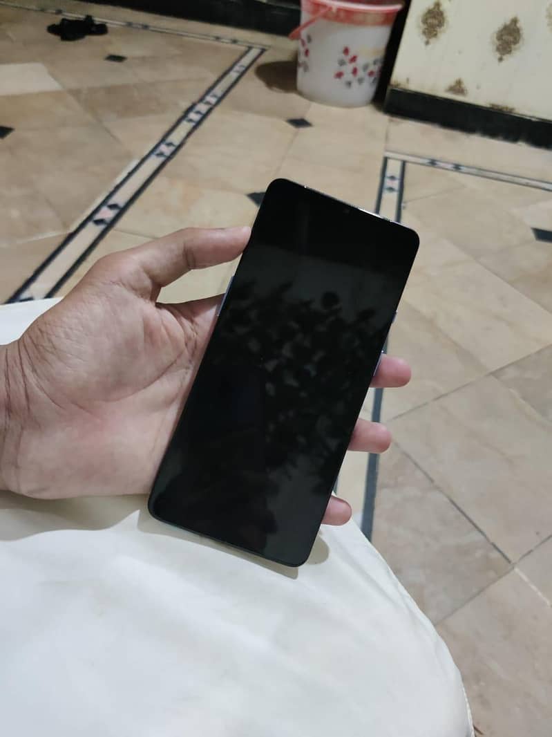 One Plus 7T 5
